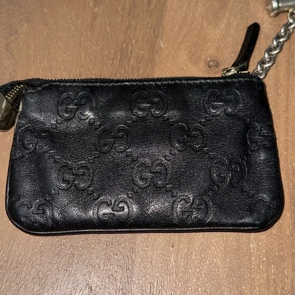 Gucci Guccissma leather embossed key chain coin wallet holder - Picture 3 of 10